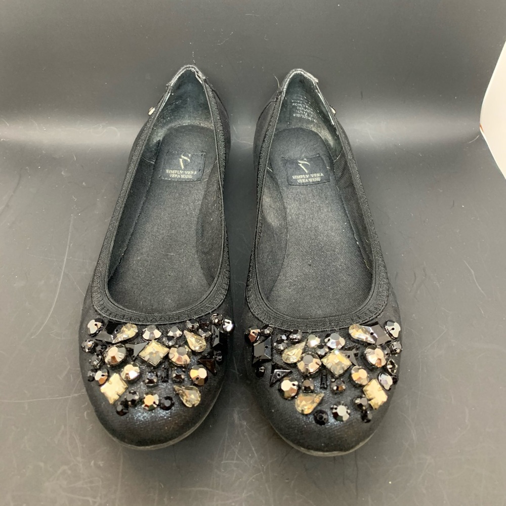 Simply Vera by Vera Wang flats
